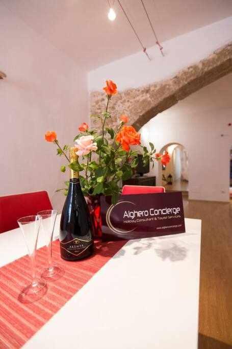 Casa Principe Open Space Wifi Ac All Comforts Apartment Alghero Luaran gambar